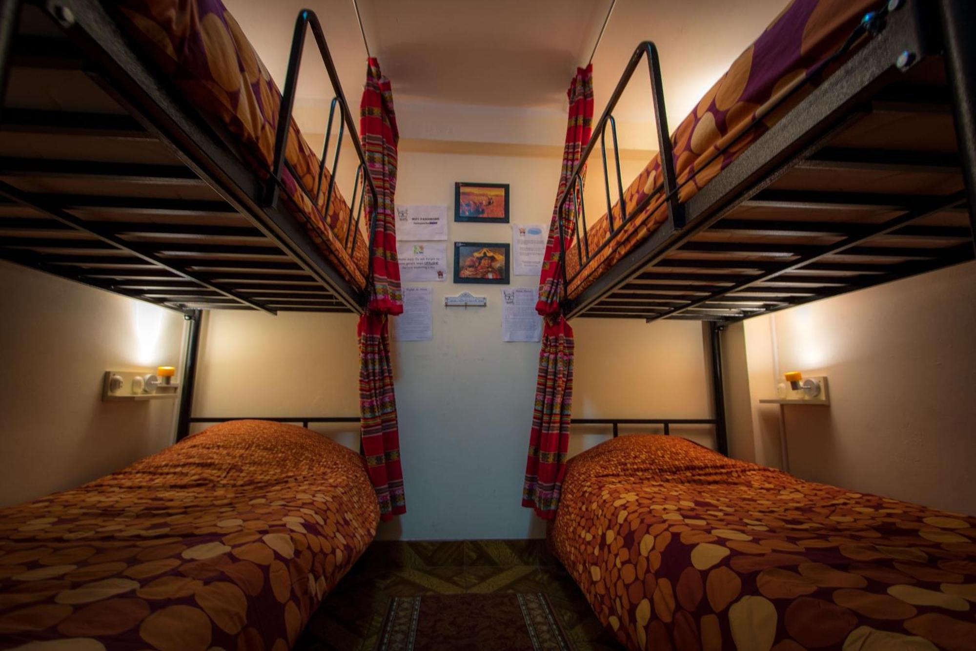 Хостел Mama Backpackers Ліма Екстер'єр фото